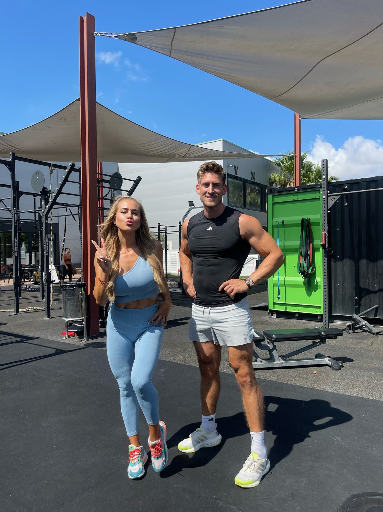 Chris Curtis App — Trainings-, Ernährungs- und Fortschrittsansichten